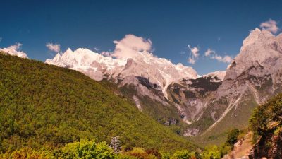 Jade Dragon Snow Mountain, Lijiang,china в июне — фото погоды (2026-06-12)