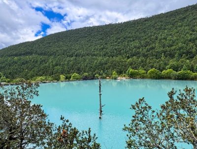 Jade Dragon Snow Mountain, Lijiang,china в июне — фото погоды (2026-06-21)