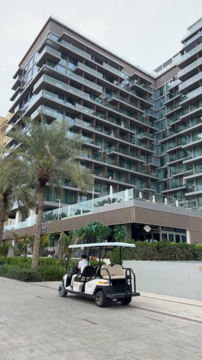 Radisson Beach Resort Palm Jumeirah — фото погоды в марте (2026-03-27)