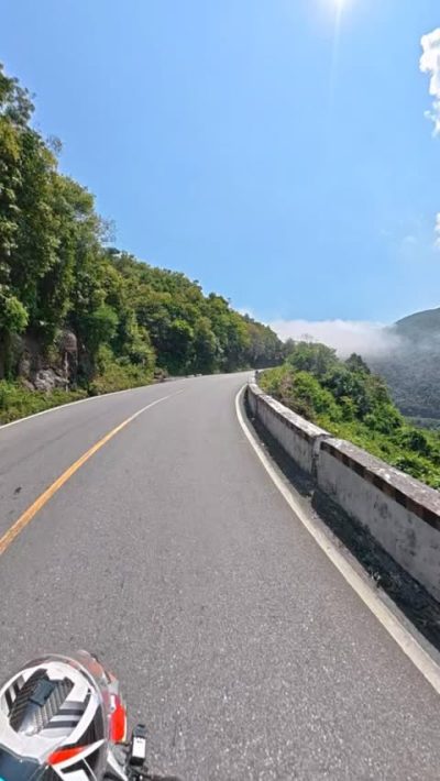 Hải Vân Pass в марте — фото погоды (2026-03-12)