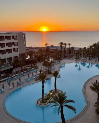 Rosa Beach в июле — фото погоды (2026-07-01)
