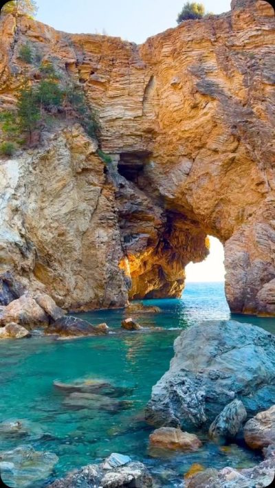 Gazipaşa Delikdeniz Kral Koyu в июне — фото погоды (2026-06-23)