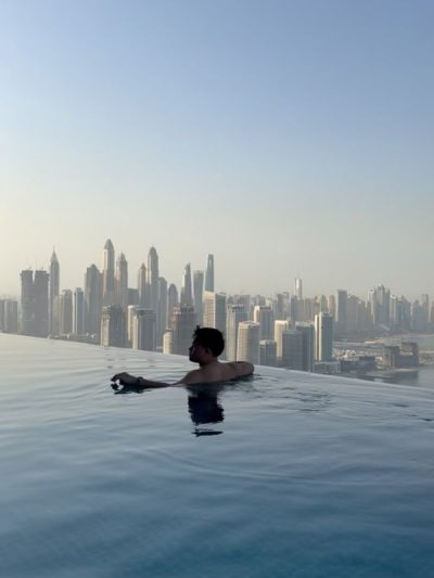 Aura Skypool Dubai в июле — фото погоды (2026-07-25)