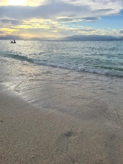 White Beach, Basdako Moalboal в декабре — фото погоды (2025-12-22)