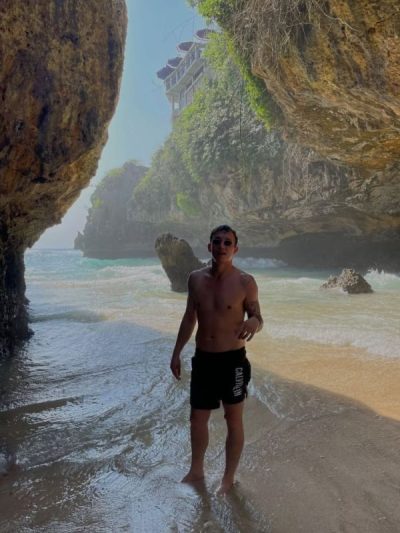 Single Fin Bar, Blue Point Beach в январе — фото погоды (2026-01-18)