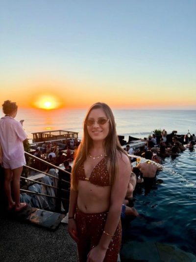 Single Fin Bar, Blue Point Beach в июне — фото погоды (2026-06-09)
