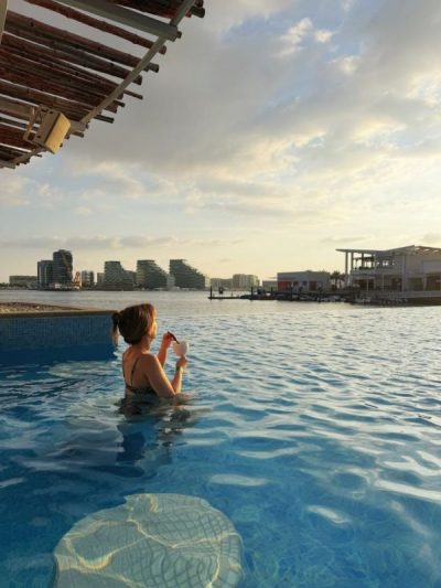 Café del Mar Abu Dhabi в январе — фото погоды (2026-01-26)