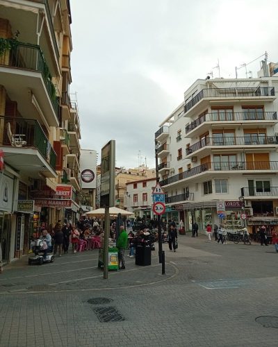 Paseo de Poniente. Benidorm в декабре — фото погоды (2025-12-24)