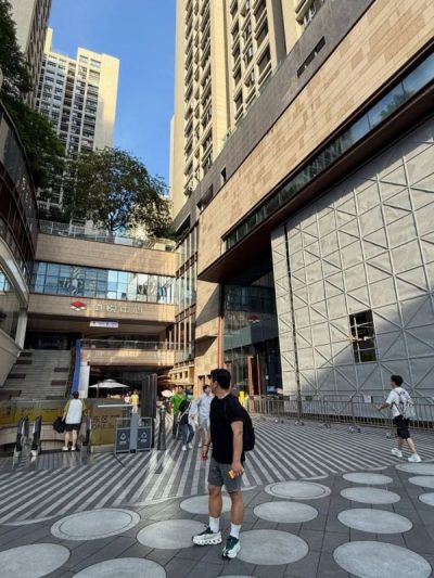 卓悦中心 One Avenue в июле — фото погоды (2026-07-13)