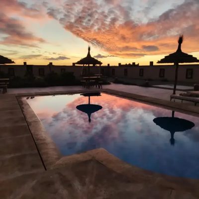 Riad Merzouga Dunes в апреле — фото погоды (2025-04-15)