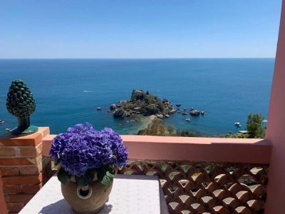 Taormina IsolaBella в марте — фото погоды (2026-03-27)