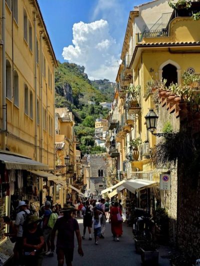 Taormina IsolaBella в мае — фото погоды (2026-05-24)