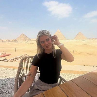 9 Pyramids Lounge в сентябре — фото погоды (2025-09-28)