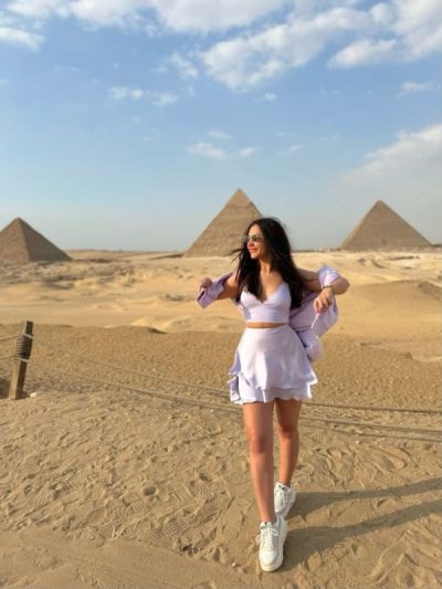 9 Pyramids Lounge в октябре — фото погоды (2025-10-11)