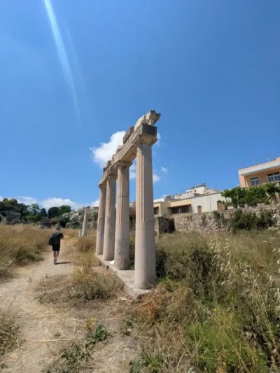 Roman Odeon, Kos в июне — фото погоды (2026-06-04)