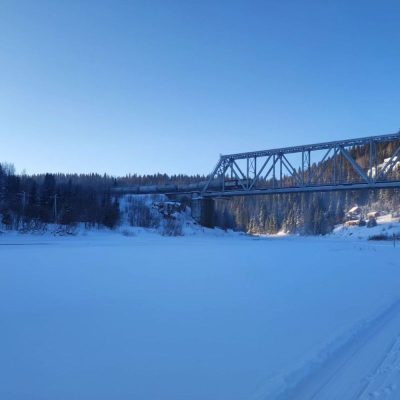 Железнодорожный мост через р. Усьва в январе — фото погоды (2024-01-03)
