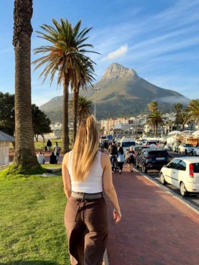 Camps Bay Beach в июле — фото погоды (2026-07-17)