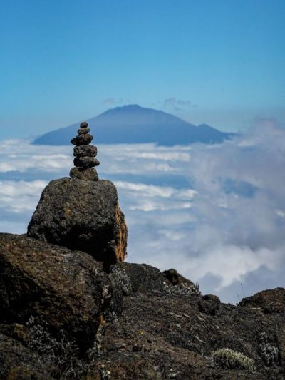 Kilimanjaro Lava Tower Camp 4600m в сентябре — фото погоды (2025-09-12)