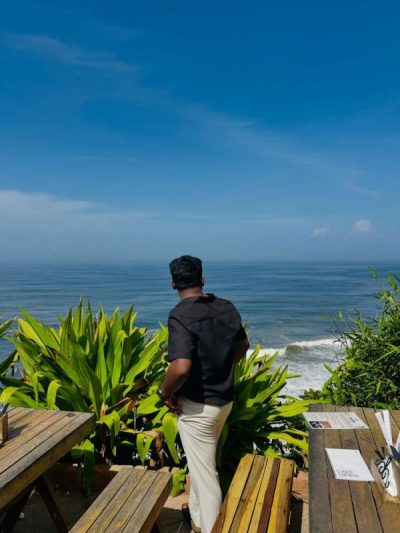 Cafe Sarwaa Varkala в июле — фото погоды (2026-07-01)