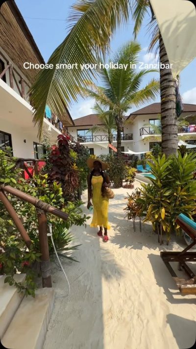 Sand Beach Boutique Hotel — фото погоды в августе (2025-08-08)