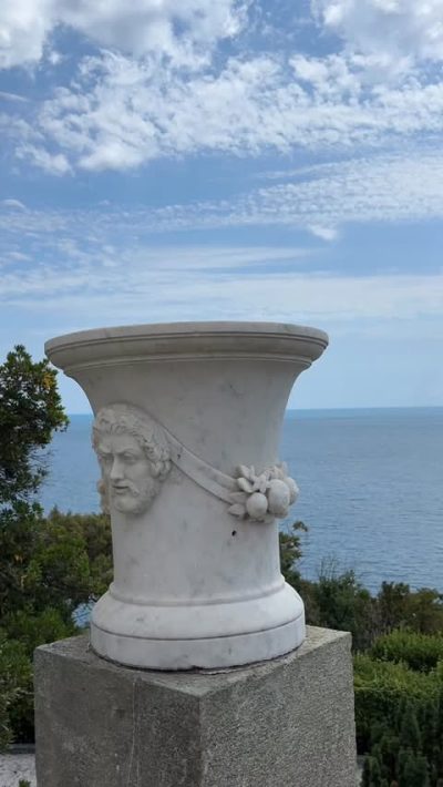 Crimea, Alupka в сентябре — фото погоды (2025-09-06)