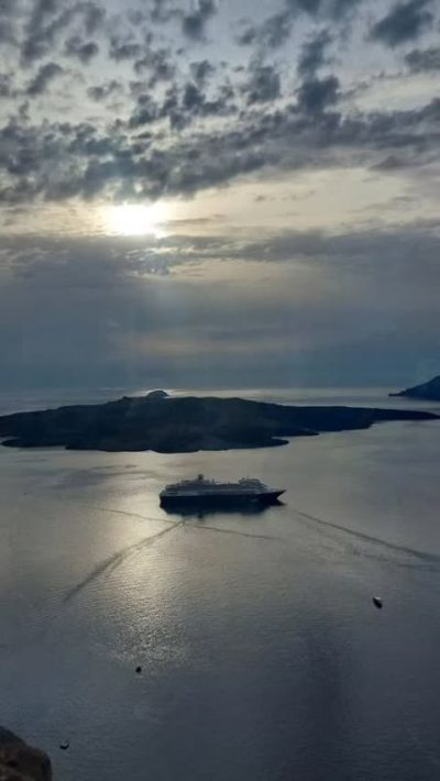 Santorini Caldera, Thìra, Greece в октябре — фото погоды (2025-10-31)