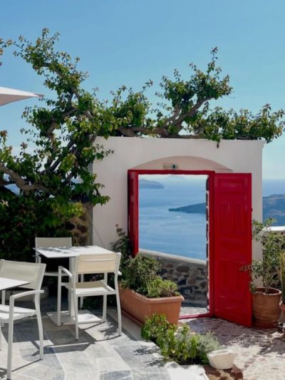 Santorini Caldera, Thìra, Greece в июне — фото погоды (2026-06-04)