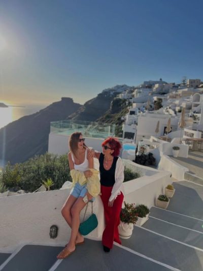Santorini Caldera, Thìra, Greece в июне — фото погоды (2026-06-09)