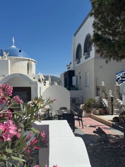 Santorini Caldera, Thìra, Greece в июне — фото погоды (2026-06-17)