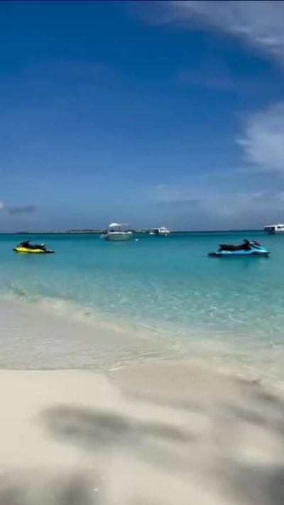 Maldives Beach в октябре — фото погоды (2025-10-24)