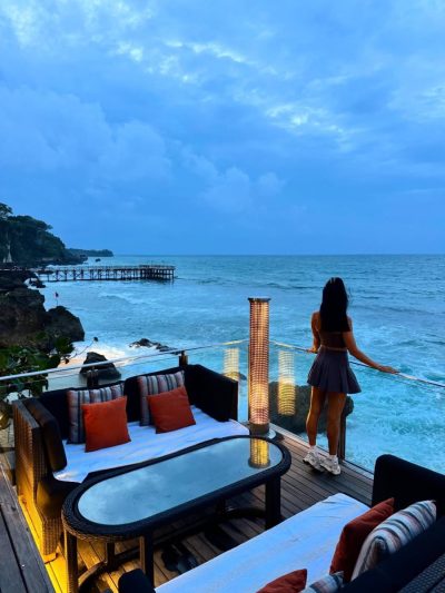 Rock Bar, Ayana Resort, Ullawatu Beach, Bali — фото погоды в январе (2026-01-26)