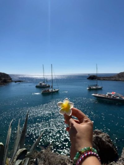 Anthony Quinn Bay в сентябре — фото погоды (2025-09-30)