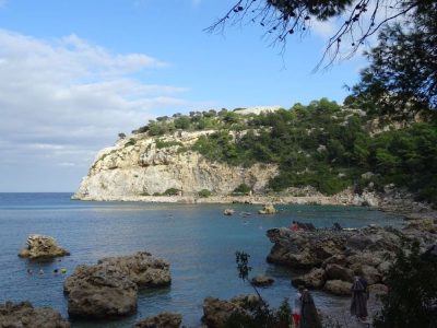 Anthony Quinn Bay в октябре — фото погоды (2025-10-28)