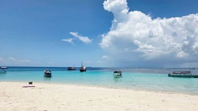Nakupenda Island в марте — фото погоды (2026-03-04)