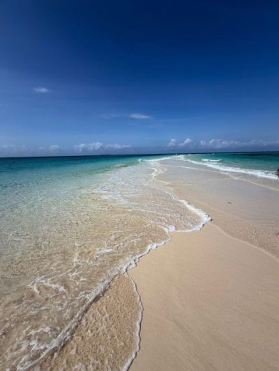 Nakupenda Island в июне — фото погоды (2026-06-20)