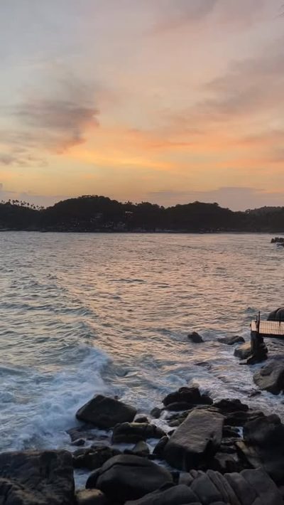Shark Bay , Koh Tao , Thailand в феврале — фото погоды (2026-02-18)