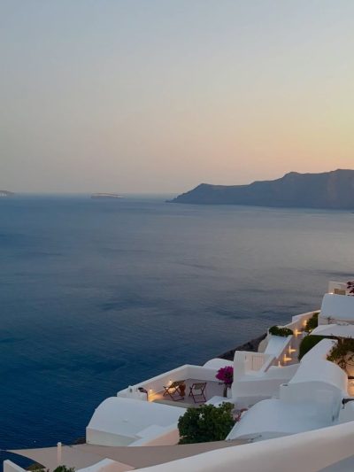Oía, Kikladhes, Greece в июле — фото погоды (2026-07-24)