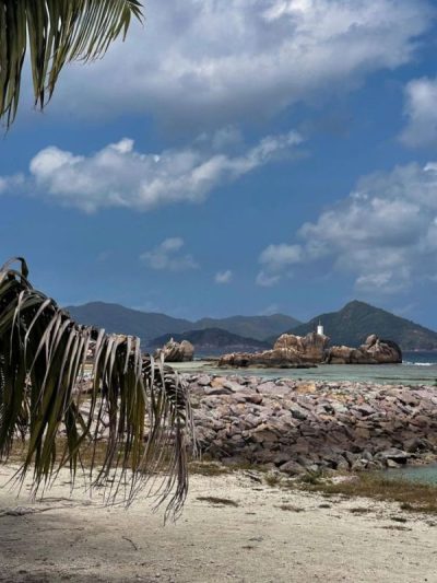 La Digue в июле — фото погоды (2026-07-22)