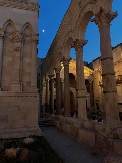 Diocletian's Palace — фото погоды в июне (2026-06-27)