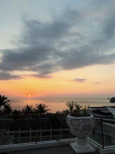 อันดามันตรา รีสอร์ท แอนด์ วิลลา ภูเก็ต Andamantra Resort and Villa Phuket — фото погоды в феврале (2026-02-01)