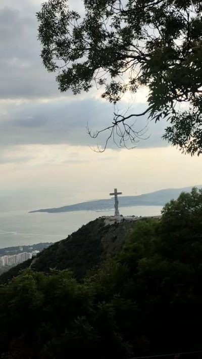 Геленджикская бухта в июле — фото погоды (2026-07-18)