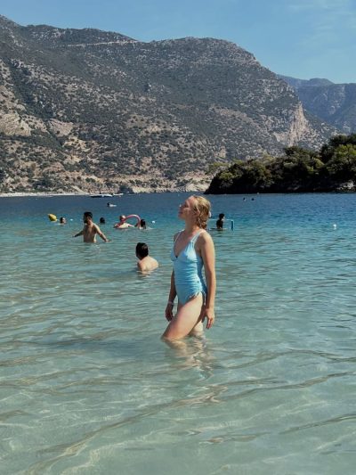 Beach of Lagoon в сентябре — фото погоды (2025-09-27)