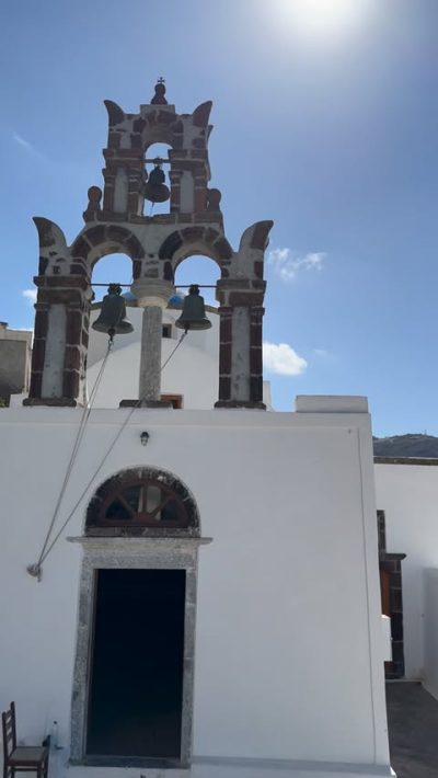 Pyrgos, Kikladhes, Greece в октябре — фото погоды (2025-10-09)