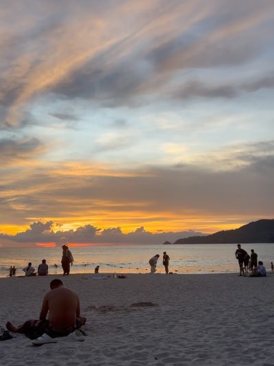 Patong Beach в мае — фото погоды (2026-05-11)