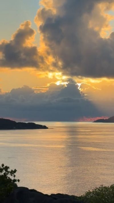 Félicité Island в декабре — фото погоды (2025-12-04)