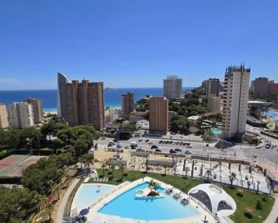 Poniente Beach Benidorm в январе — фото погоды (2026-01-07)