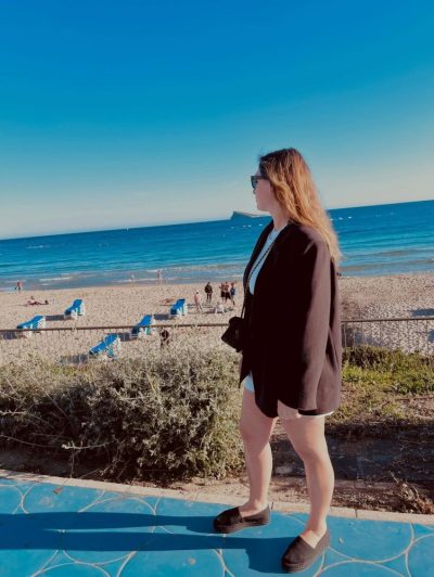 Poniente Beach Benidorm в апреле — фото погоды (2026-04-09)