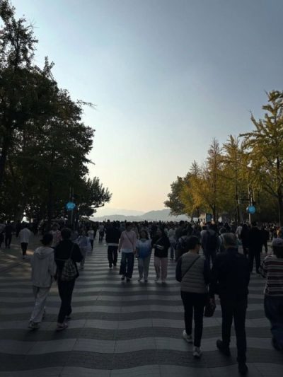 West Lake в ноябре — фото погоды (2025-11-15)