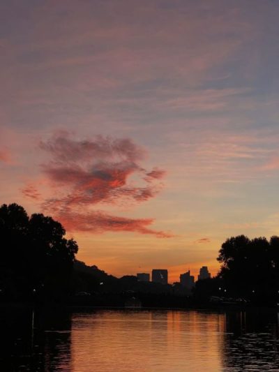 West Lake в июле — фото погоды (2026-07-20)