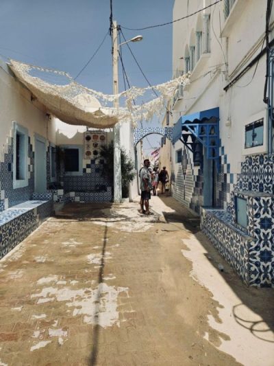 Djerbahood в сентябре — фото погоды (2025-09-13)